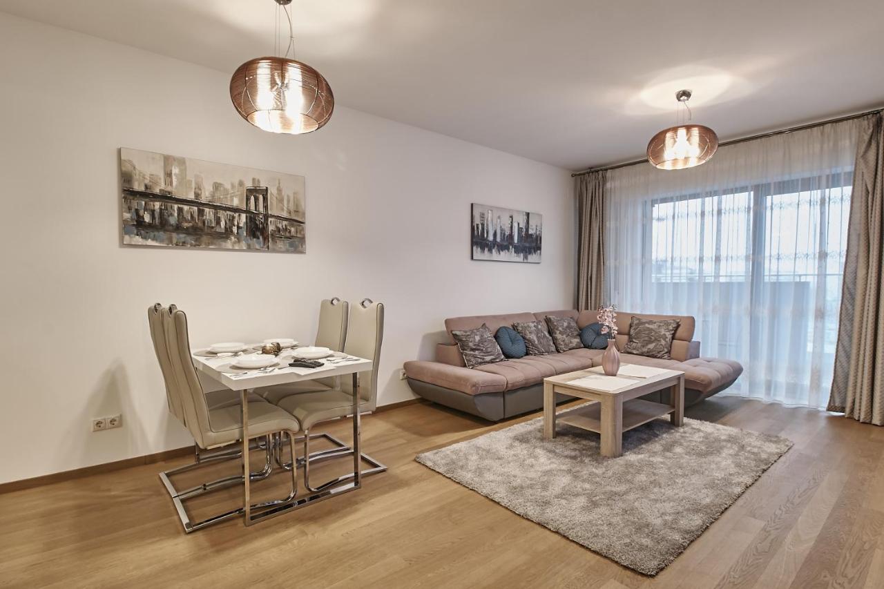 Platinum Rooms District 1 & 2 Бухарест Екстер'єр фото
